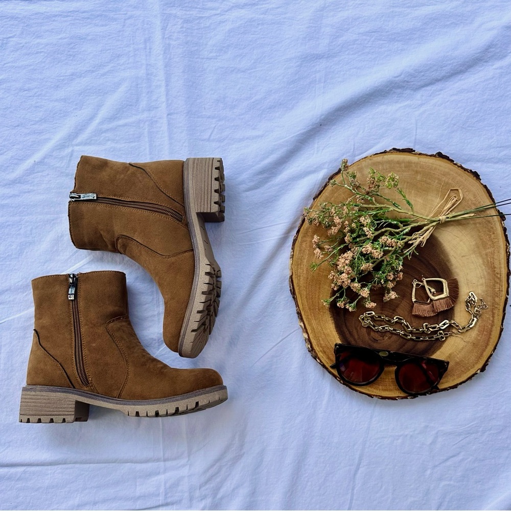 Seven7 Tan Zip Bestie Boots - Picture 1 of 8